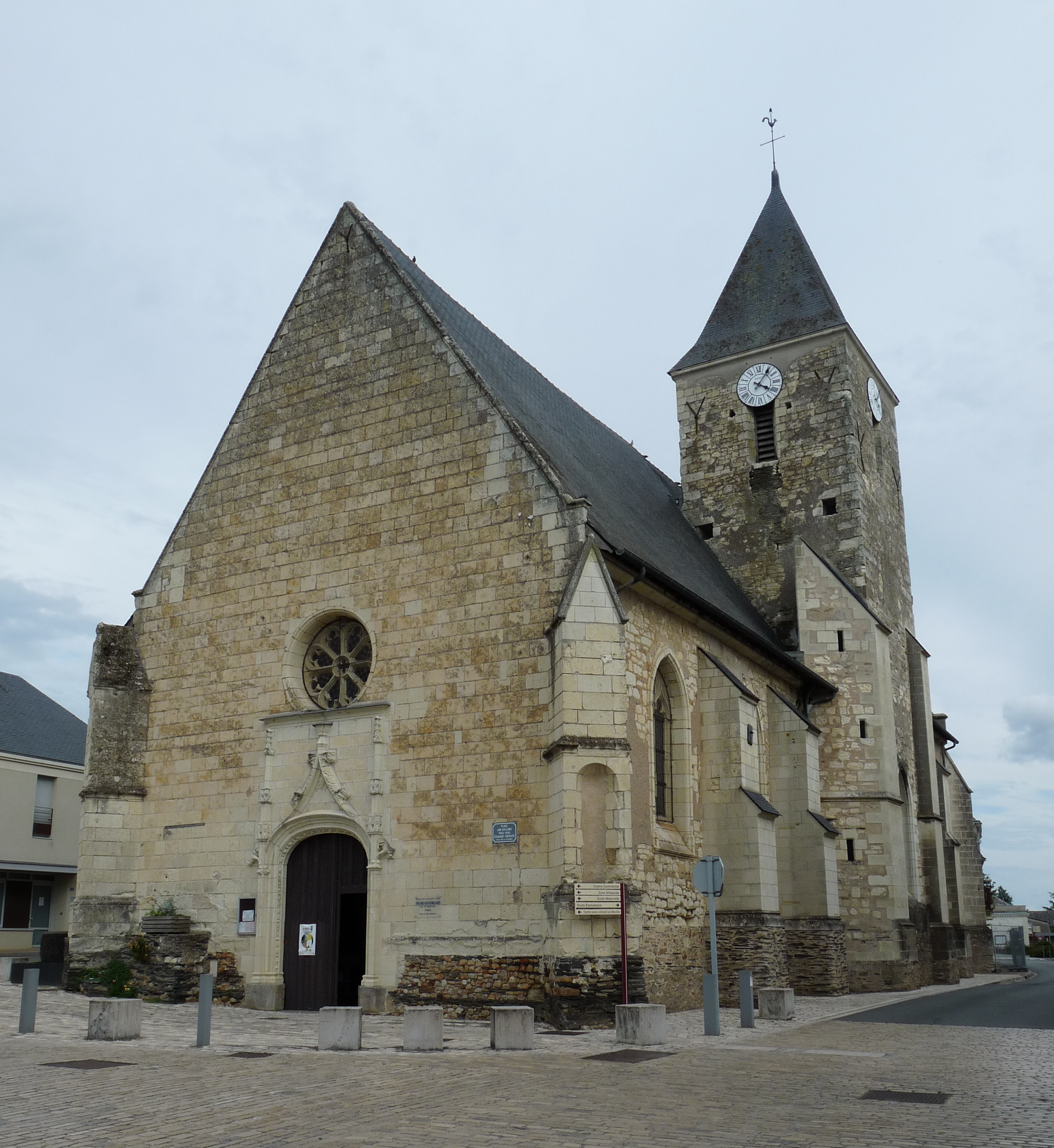 Eglise de Corné