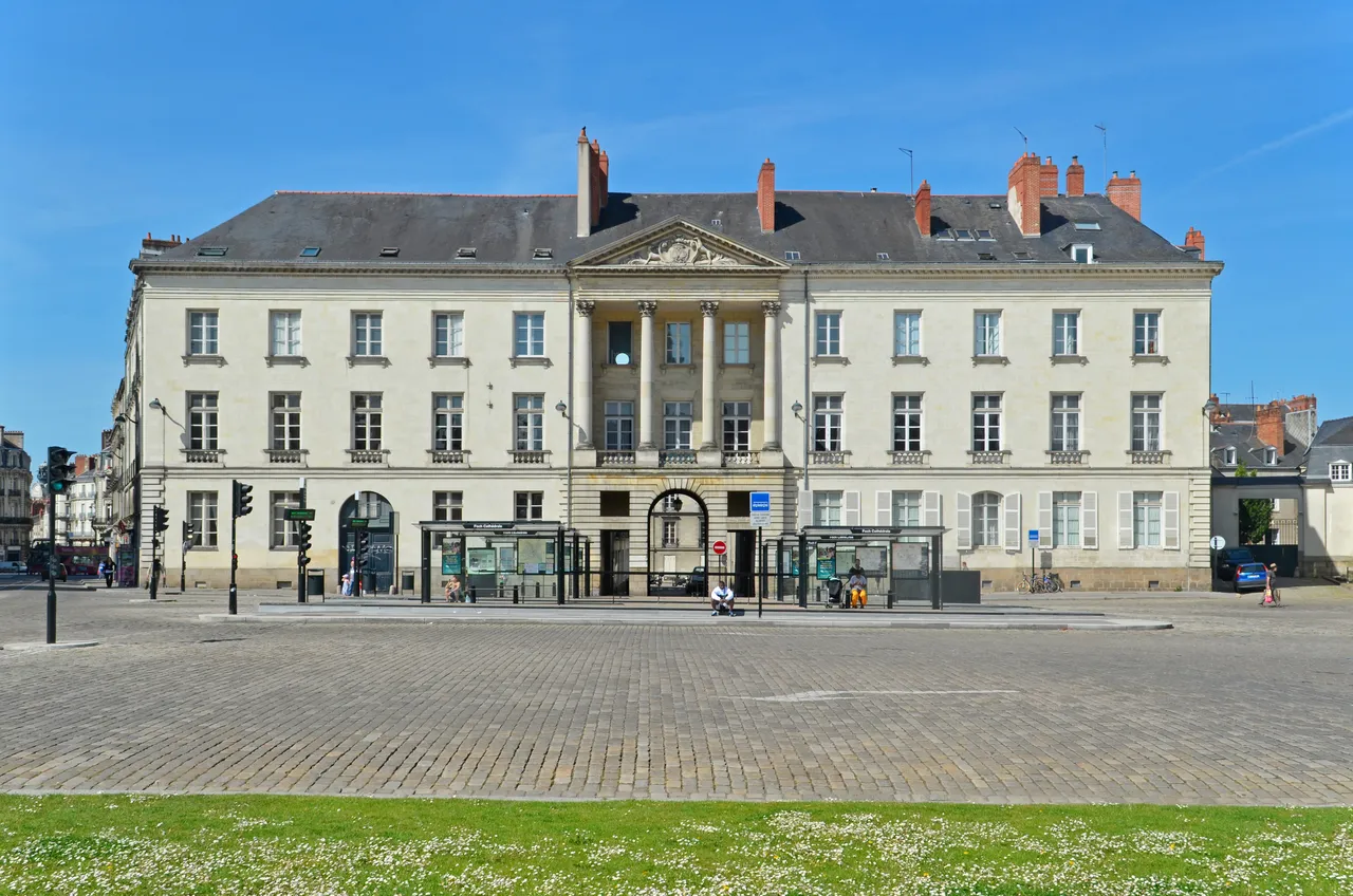 Hôtel de Montaudoin ou des Colonnes