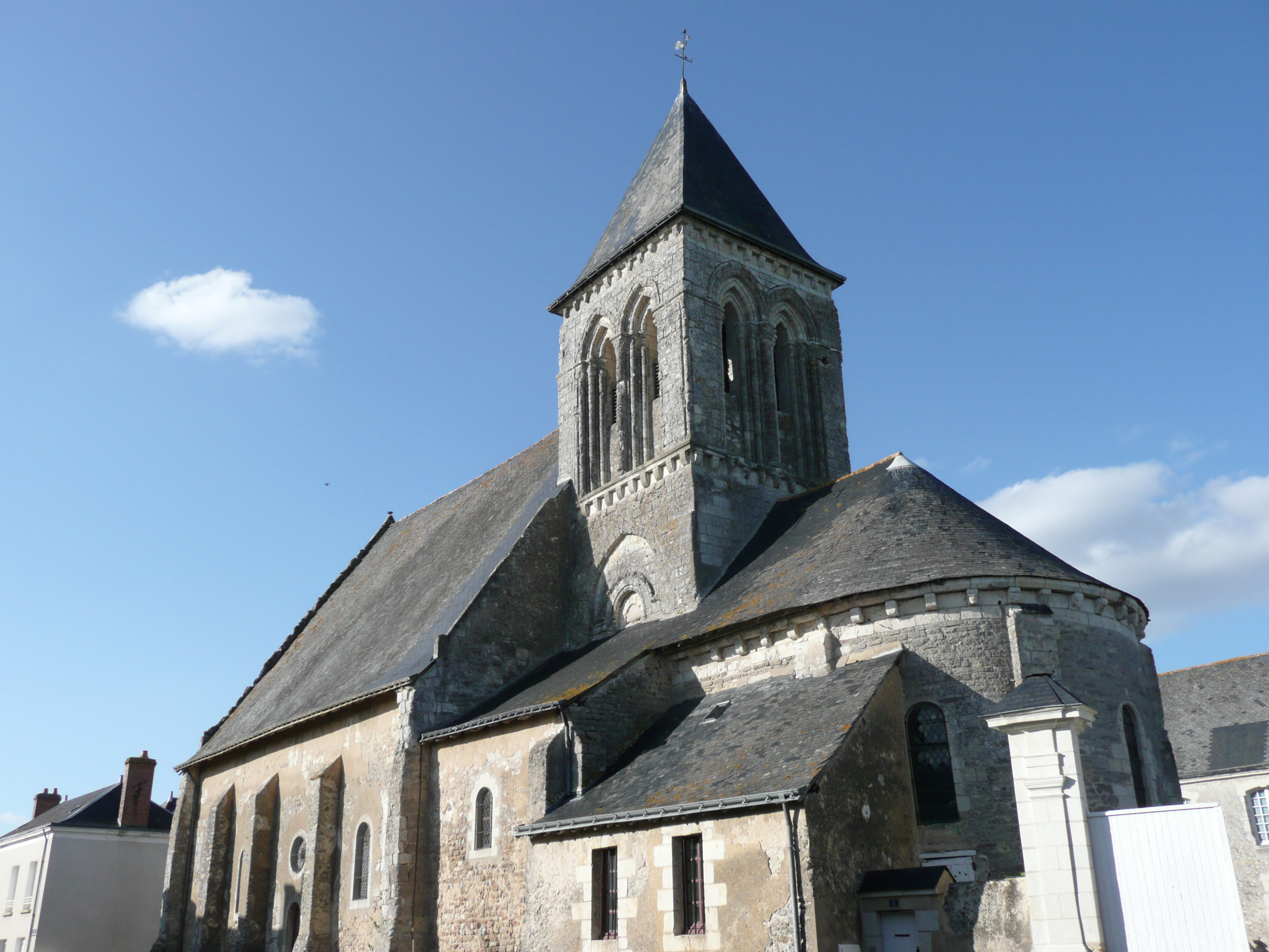 Eglise et presbytère de Lasse