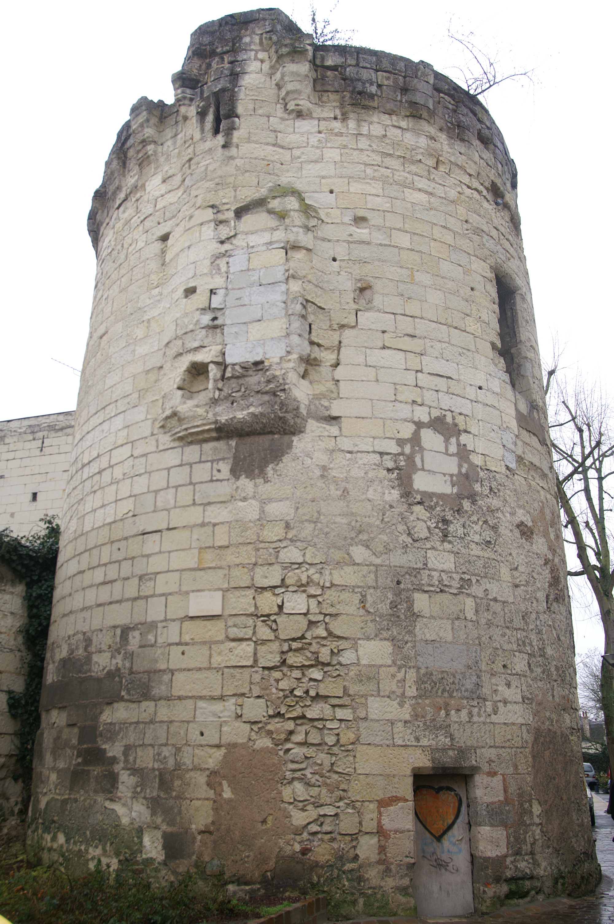 Tour du Bourg de Saumur