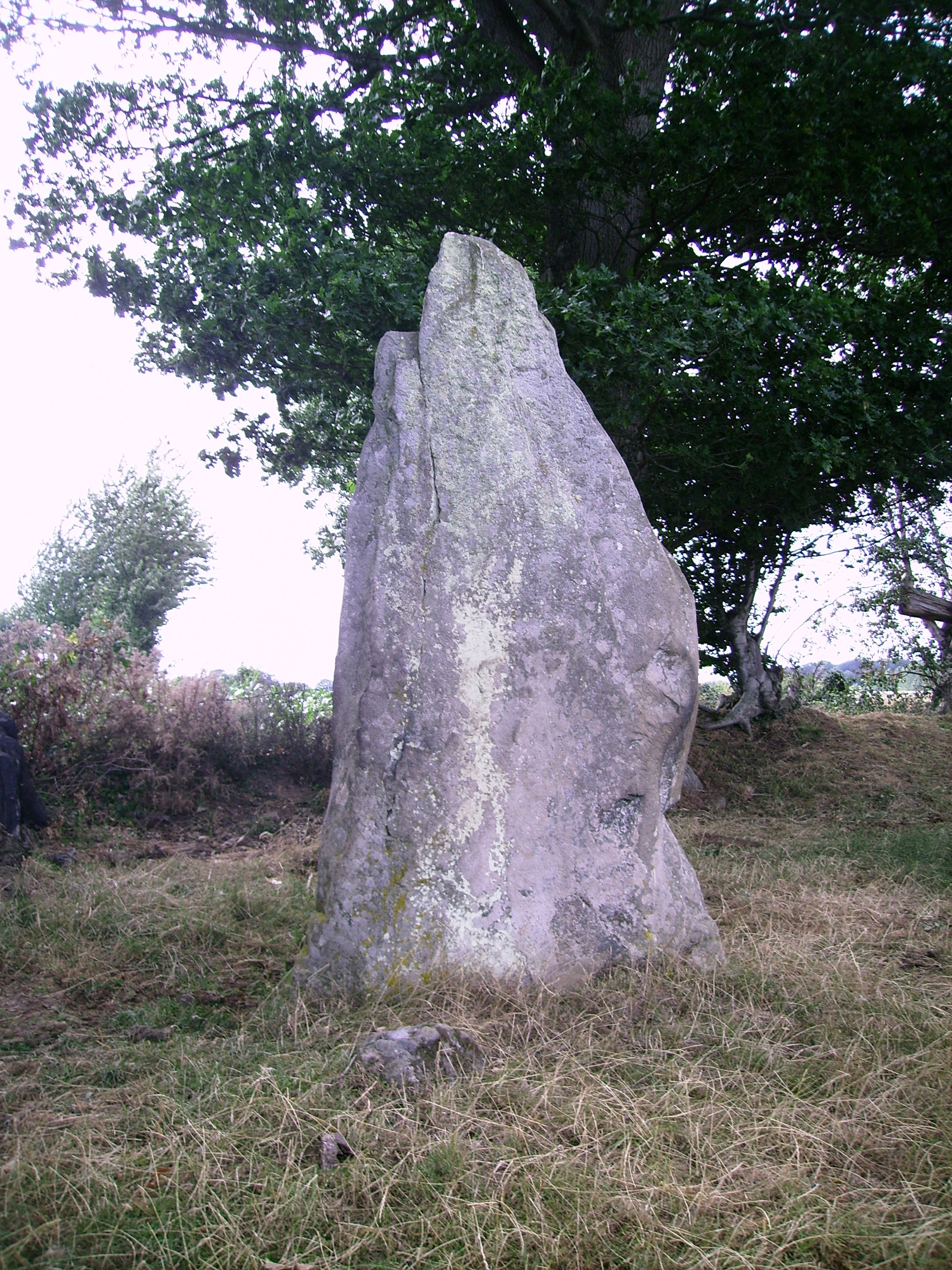 Menhir de Saint-Civière