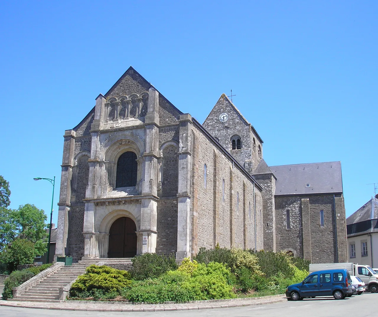 Eglise de Javron-les-Chapelles