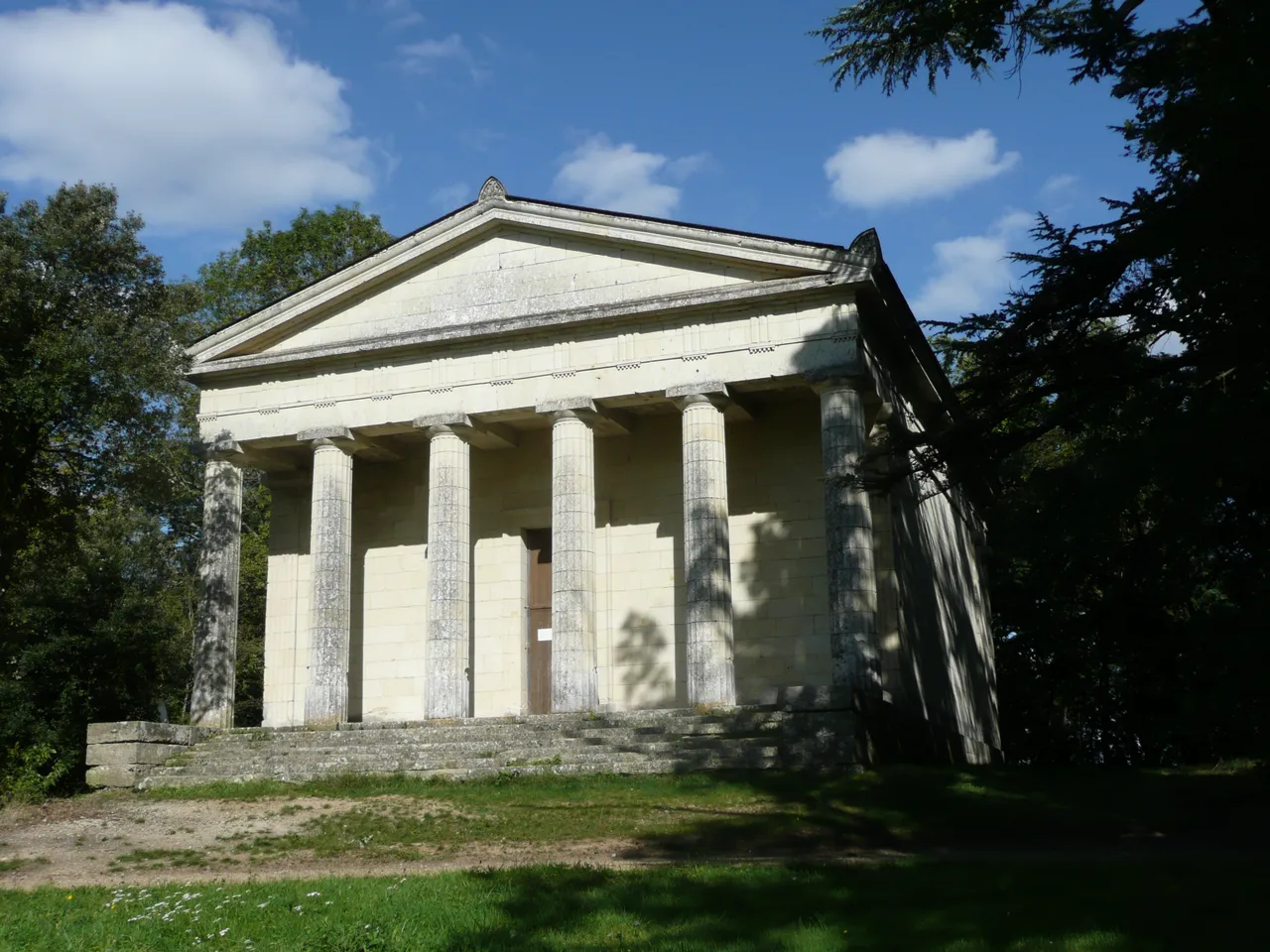 Mausolée des Ducs de Brissac