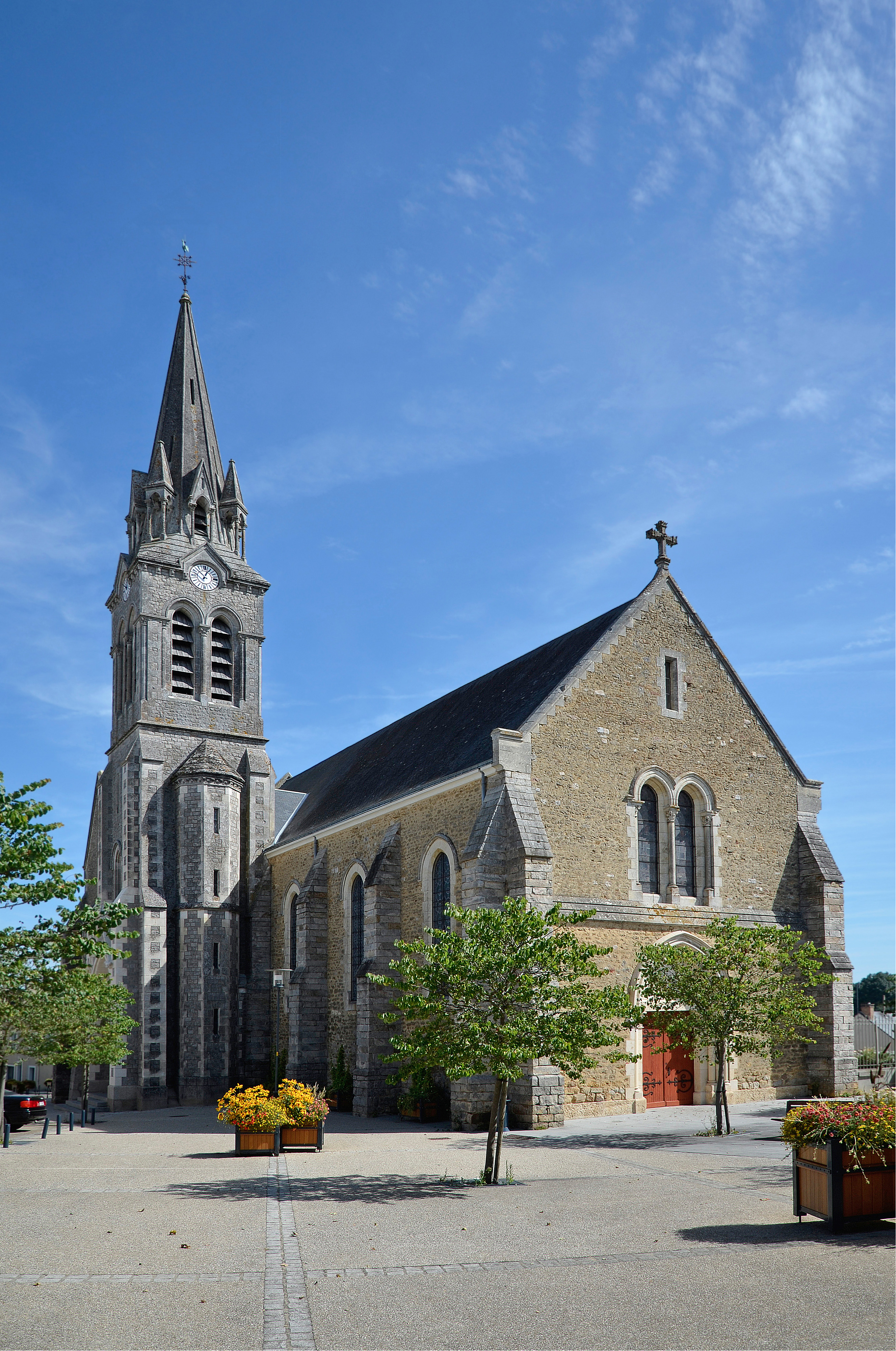 Eglise de Yvré-l’Evêque
