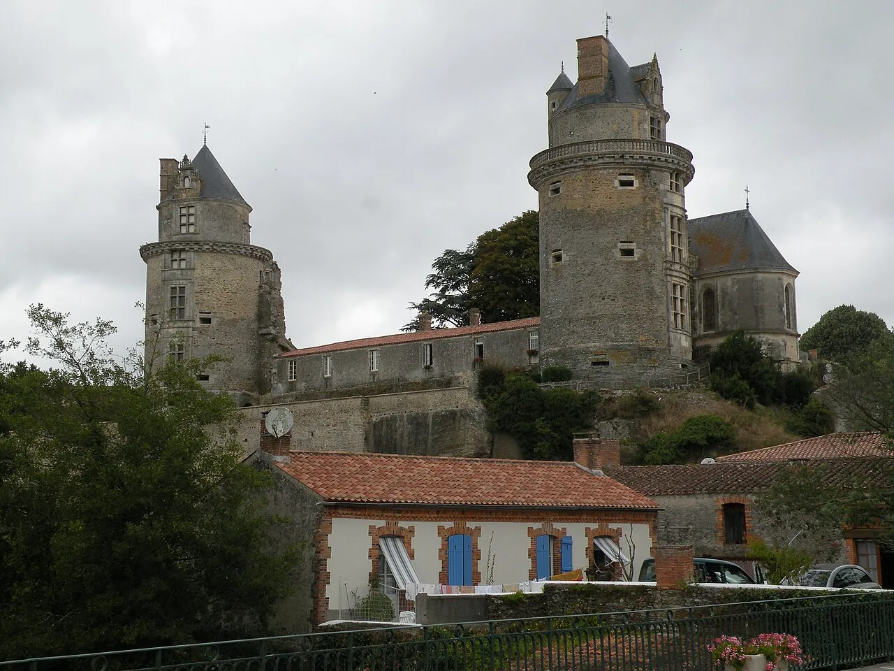 Château de Apremont