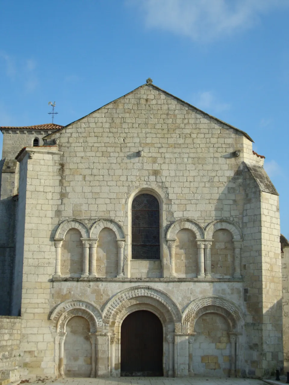 Eglise de Fontaines