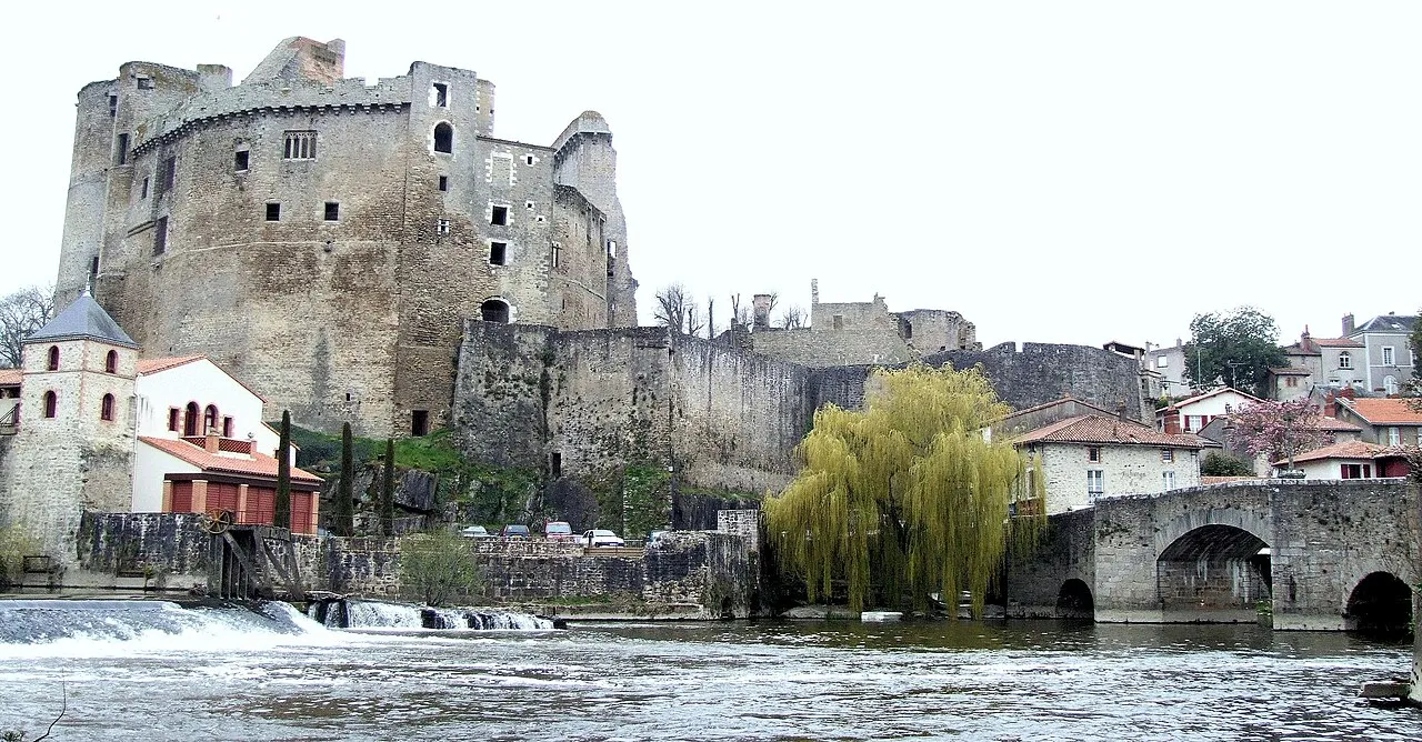 Pont de la Vallée sur la Sèvres