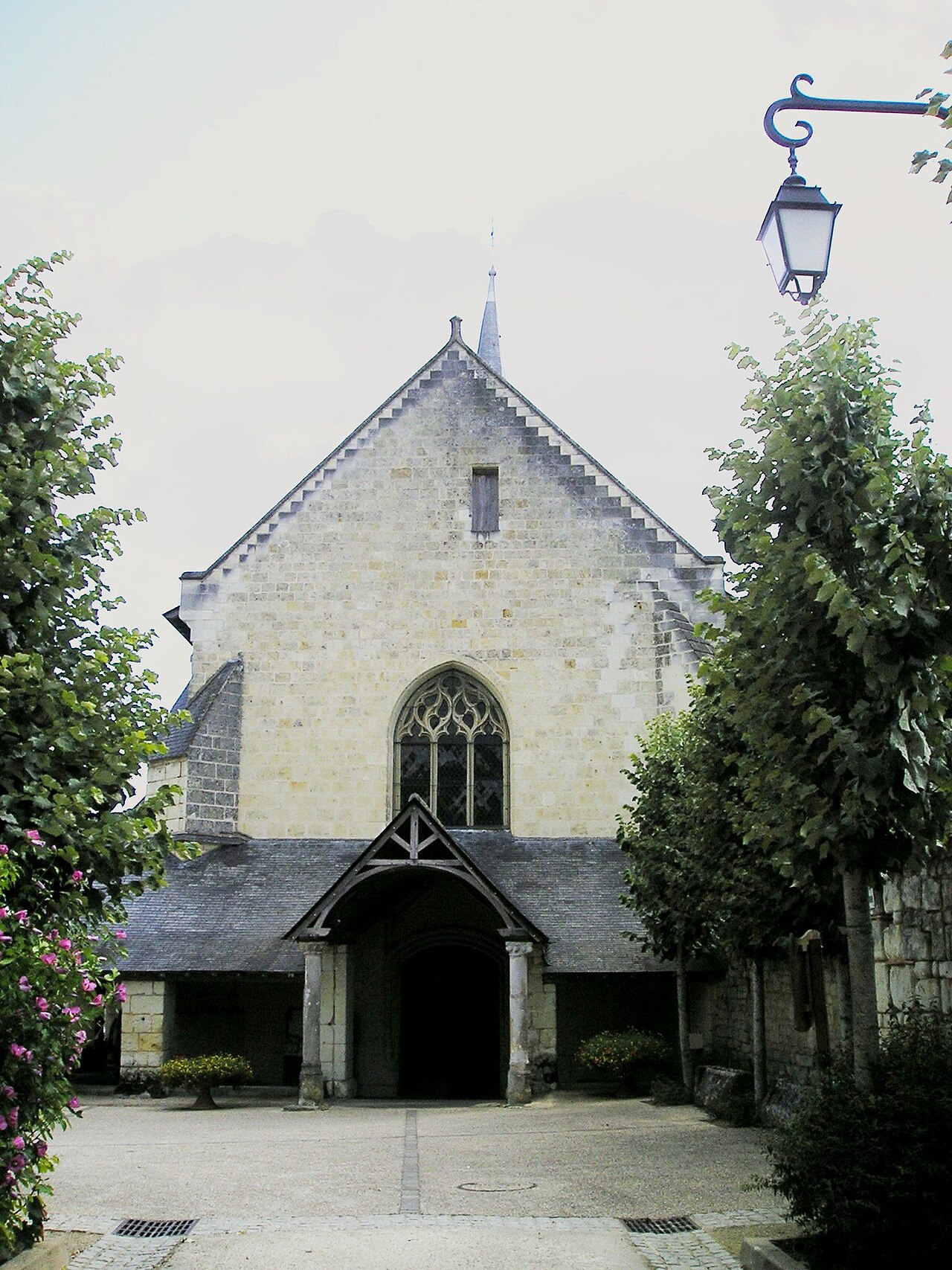 Eglise Saint-Michel de Fontevraud-l’Abbaye