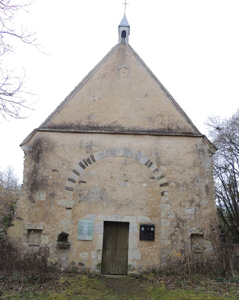 Ancienne église paroissiale de Saint-Hilaire des Noyers, actuelle chapelle Saint-Hilaire des Noyers