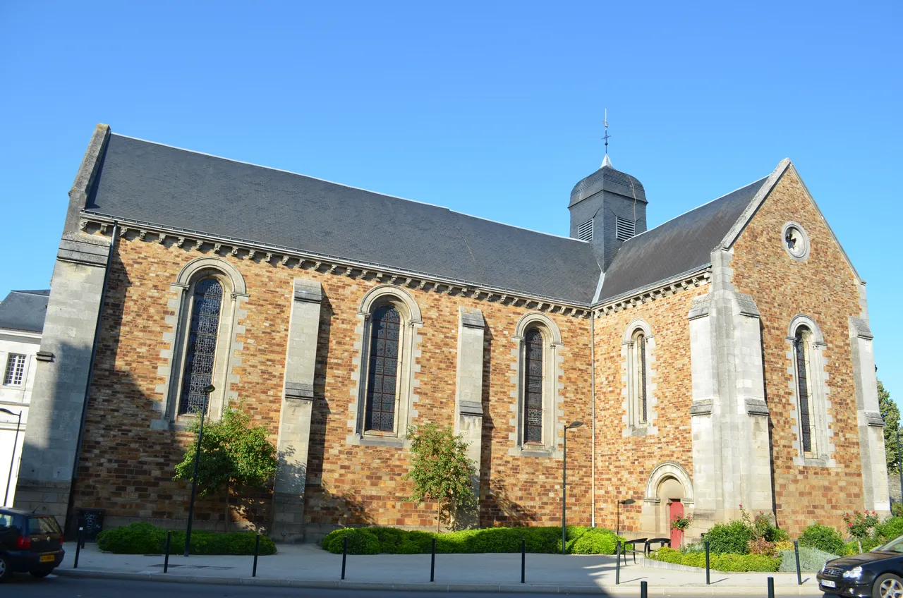 Eglise Saint-Jacques de Pirmil